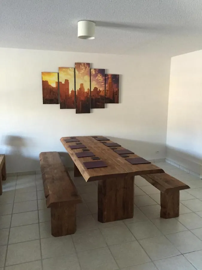 Apartment Deluxe Ski And Summer Apartment, Parking And Wifi Bourg-Saint-Maurice